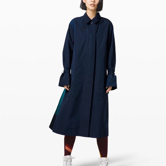 Roksanda x Lululemon trench coat - limited edition - Picture 6 of 8